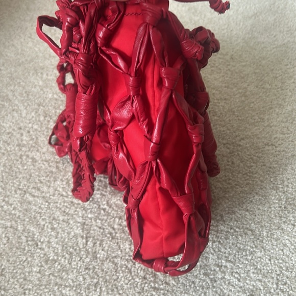 Staud Red Rose Hitch shoulder bag - Picture 11 of 16